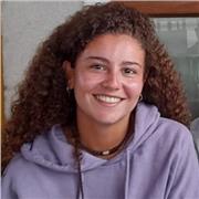 Soy Paula una chica de 20 años extrovertida con muchas ganas de trabajar. Mi apoyo está enfocado a alumnos de primaria y hasta 3° de la ESO